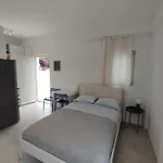 Rhea - Sea Breeze Apartamento
