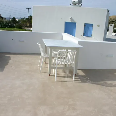 Rhea Sea Breeze Apartamento Páros