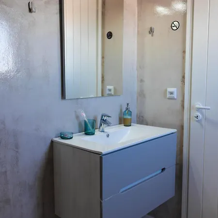 Apartamento Rhea Sea Breeze